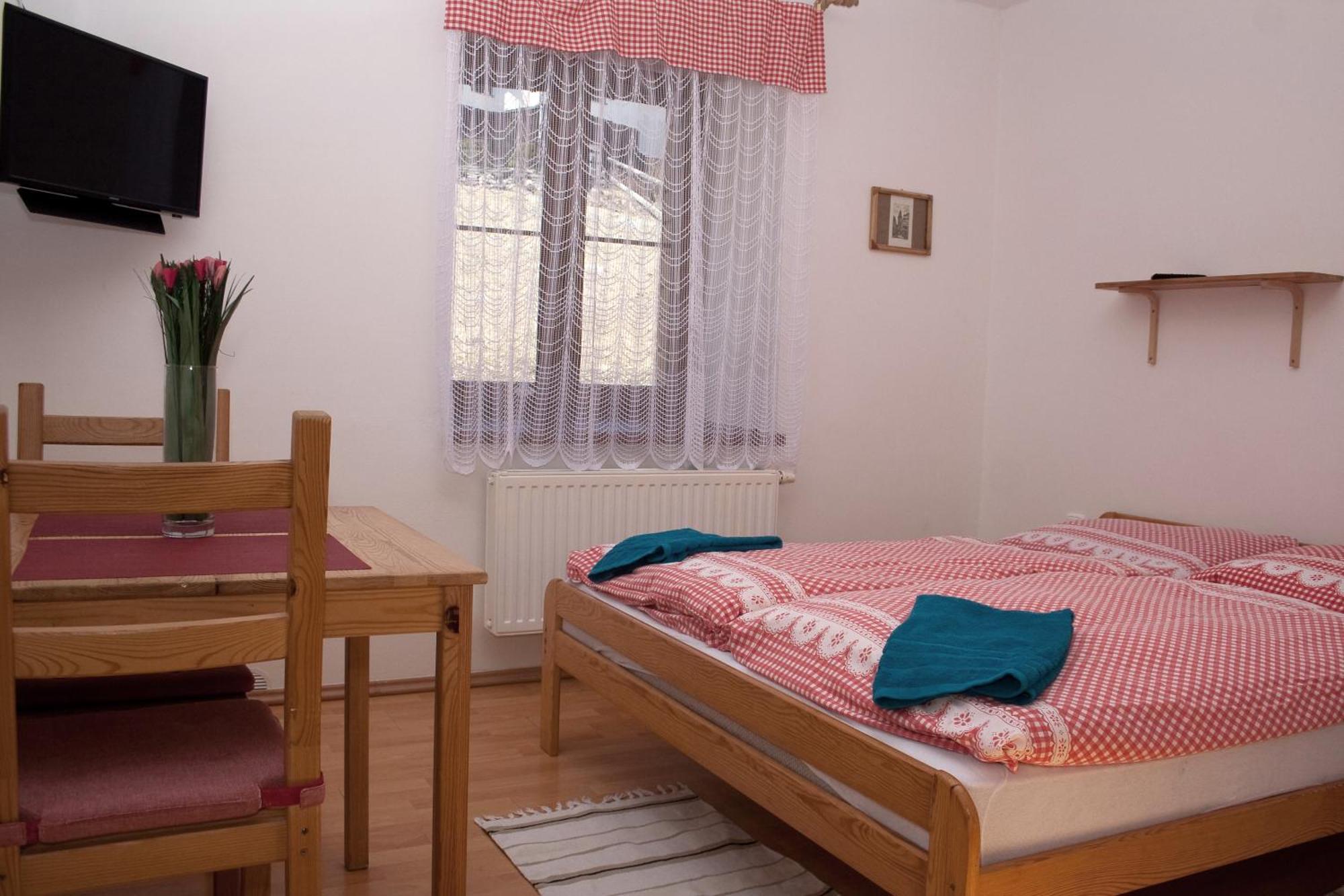 Penzion U Vodopadu Karlova Studánka Exterior photo